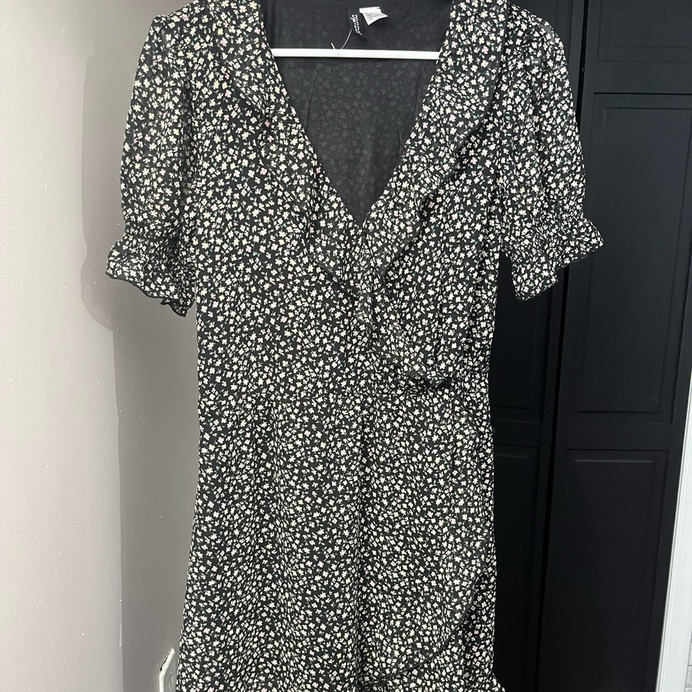 Summer Dress Bundle - Size Medium - All 4 for One Price